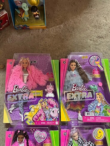 Barbie barbie extra