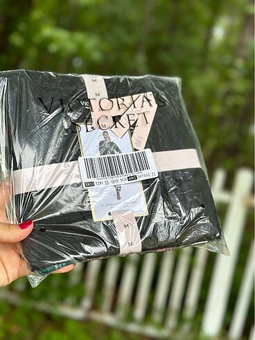 Victoria s Secret Victorias Secret Pijama Takımı