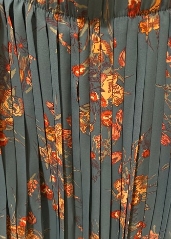 Zara Mavi Çiçek Desenli Uzun Pilili Etek - Görsel 2