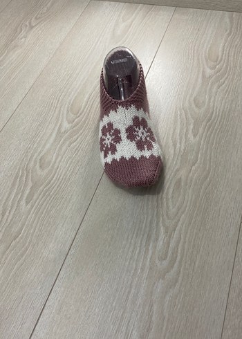 Crocs ürünü
