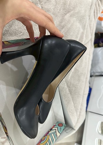 Modern Klasik Siyah Stiletto Topuklu Kadın Ayakkabı - Görsel 6