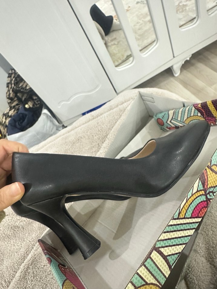 Modern Klasik Siyah Stiletto Topuklu Kadın Ayakkabı - Görsel 5