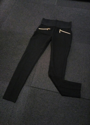Zara pantolon tayt siyah..