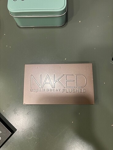 NAKED Urban Decay Flushed bronz allık