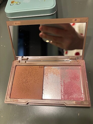 Urban Decay NAKED Urban Decay Flushed bronz allık