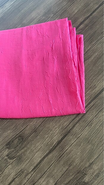 Pembe şal