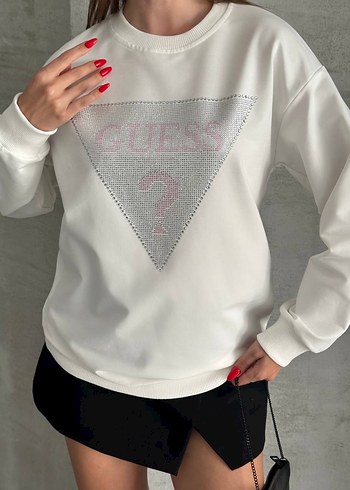 Gues beyaz üçgen taşlı Kadın Sweatshirt