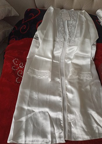 Sabahlık 
Gecelik takım - Görsel 3