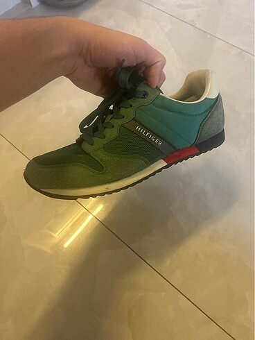 Tommy Hilfiger Tommy hilfiger