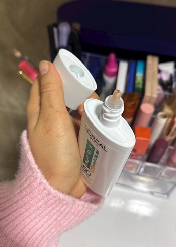 L'Oréal Paris Bright Reveal SPF 50 Güneş Kremi - Görsel 3