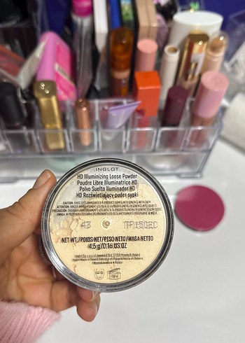 Inglot HD ıllumınızıng loose pudra - Görsel 3