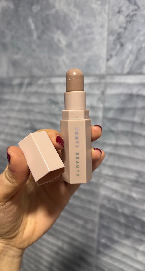 Fenty Beauty Kontür Stick Amber Rengi - Görsel 2