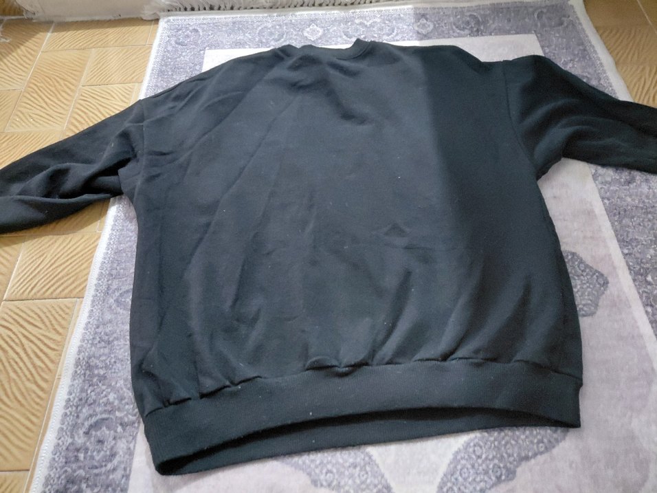 Siyah Baskılı Rahat Kesim Sweatshirt - Görsel 2