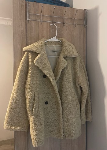 Bej Peluş Midi Kadın Kaban