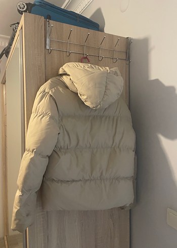 Diğer Bej Kapüşonlu Kadın Kışlık Mont