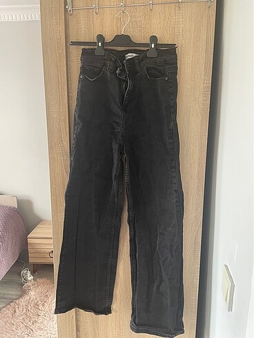 Siyah bol paça pantolon
