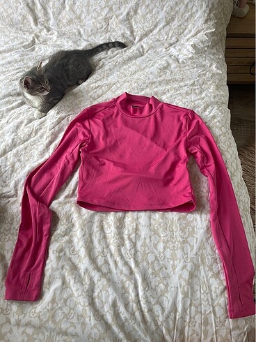 Pembe bluz
