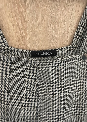 Ekose Desenli Kız Salopet - Görsel 2