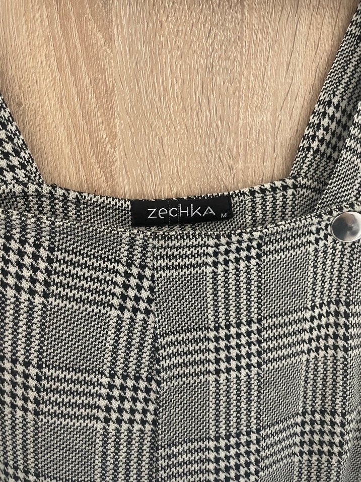 Ekose Desenli Kız Salopet - Görsel 2