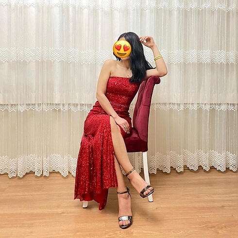 Kırmızı abiye