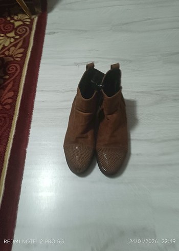 Kahverengi Kadın Lastik Dolgu Topuklu Bot - Görsel 3