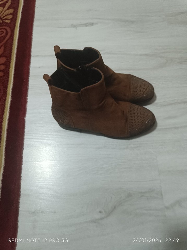 Kahverengi Kadın Lastik Dolgu Topuklu Bot - Görsel 2