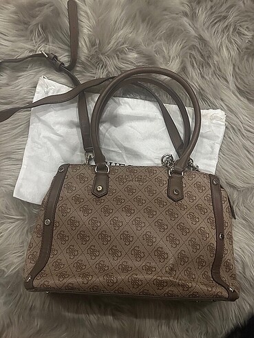 Guess çanta