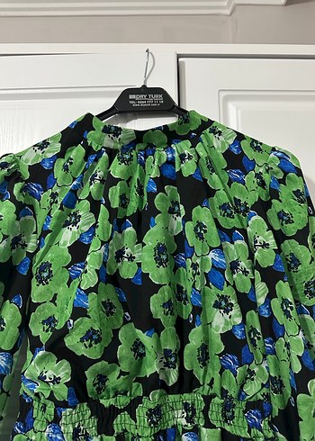 Yeşil Çiçek Desenli Uzun Kollu Mini Elbise - Görsel 4