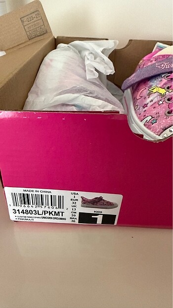 32 Beden çeşitli Renk Skechers ayakkabı sıfır