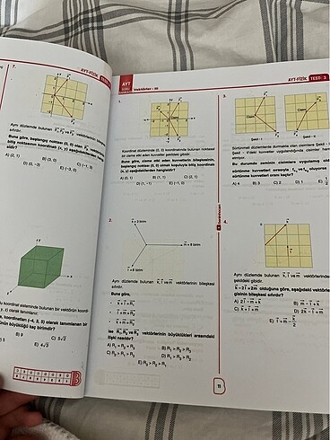  Beden Renk benim hocam fizik ayt soru bankası + yanında deneme ile