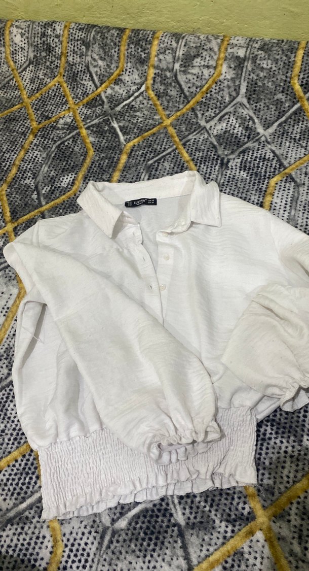 Düğmeli Beyaz Keten Kadın Gömlek - Görsel 3