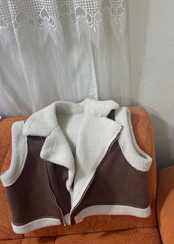 Kürklü Kısa Kahverengi Kadın Yelek - Görsel 3