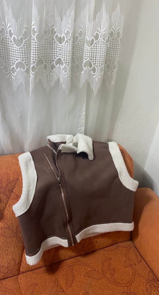 Kürklü Kısa Kahverengi Kadın Yelek - Görsel 2