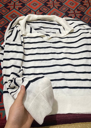 Çizgili Beyaz Gri Kadın Triko Kazak - Görsel 2