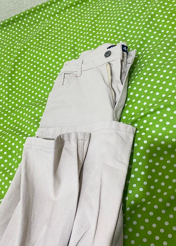 Düğmeli Bej Kadın Pamuk Pantolon - Görsel 3