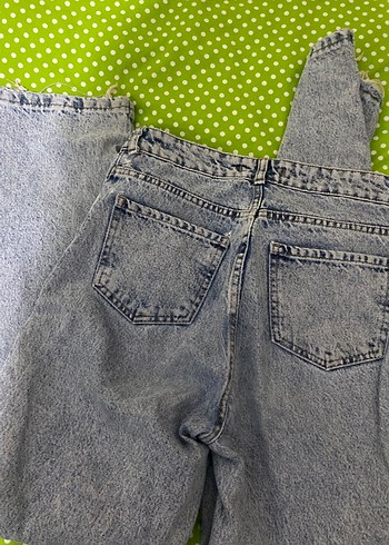 Gri Düğmeli Bol Kesim Kadın Jean - Görsel 3