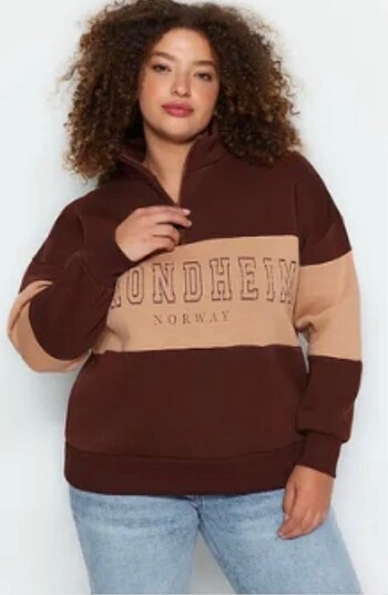 Sweatshirt 