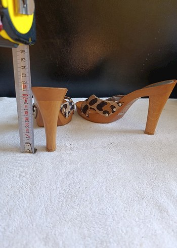 Dolce & Gabbana Leopar Desenli Platform Topuklu - Görsel 3