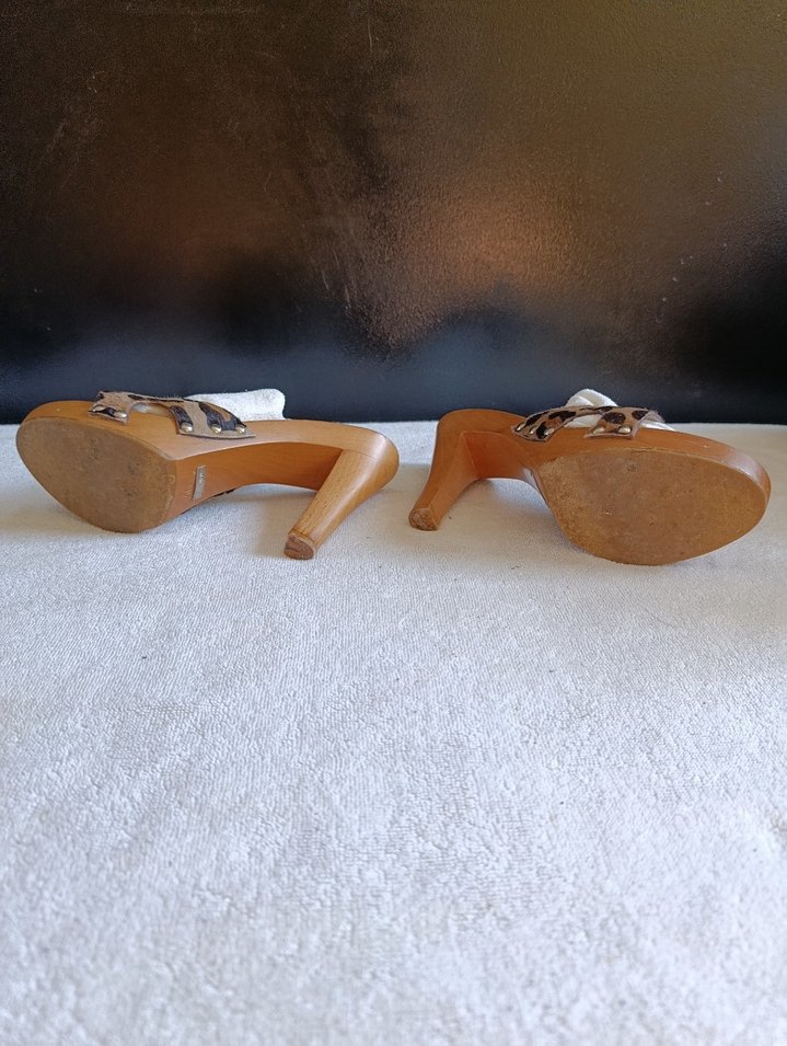 Dolce & Gabbana Leopar Desenli Platform Topuklu - Görsel 4