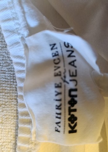 Beyaz Mini Düz Kesim Hemşire Korsesi - Görsel 3