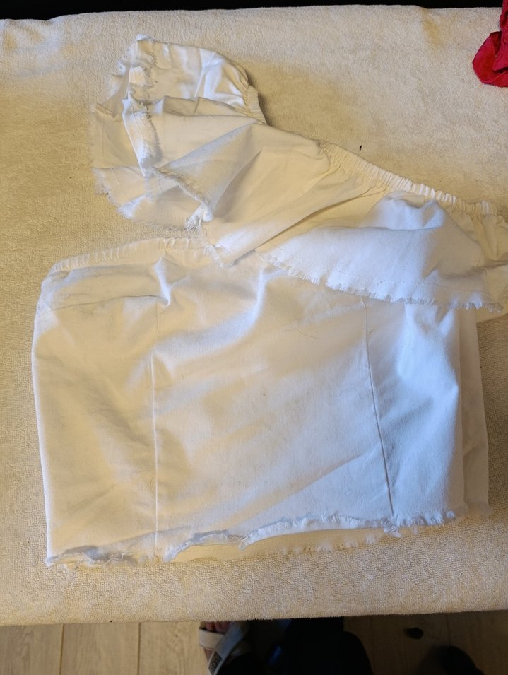 Beyaz Mini Düz Kesim Hemşire Korsesi - Görsel 2