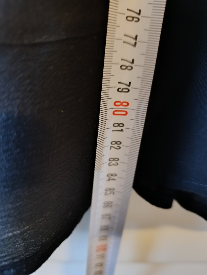 V Yaka Siyah İp Askılı Mini Elbise - Görsel 4