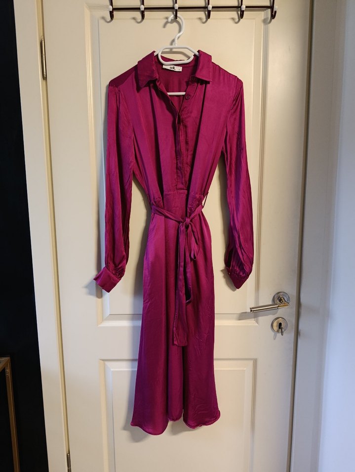 Mor Kuşaklı Uzun Kollu Kadın Elbise - Görsel 2