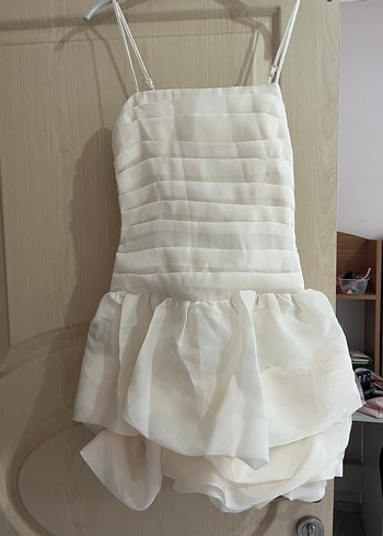 Beyaz Mini Straplez elbise