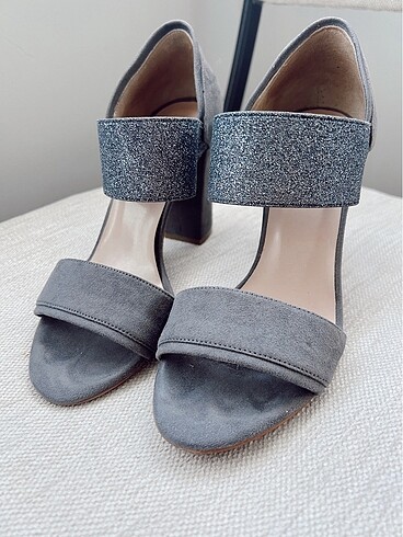 Nine West Çok Şık Kalın Topuklu Ayakkabı