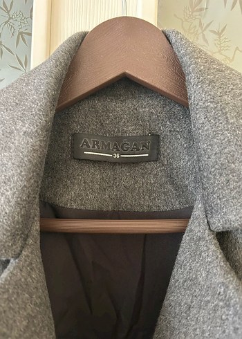 Diğer Armağan marka antrasit renk uzun kuşaklı manto