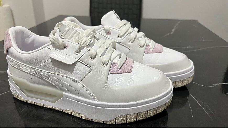 38 Beden Puma sneaker