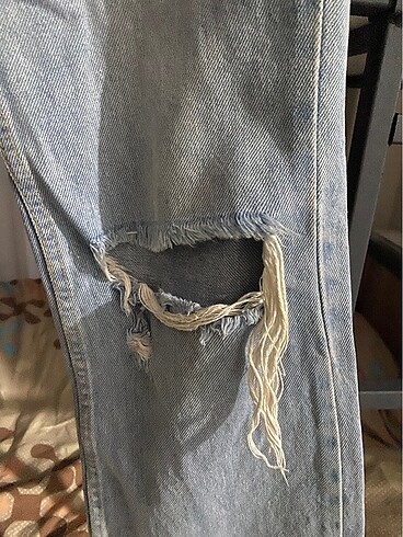 Trendyolmilla yırtık jean