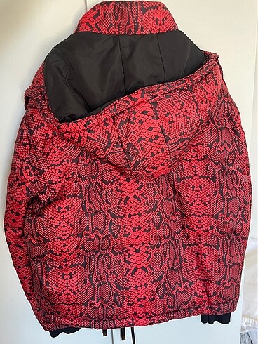 Zara mont bir iki kere giyildi yeni - Görsel 3