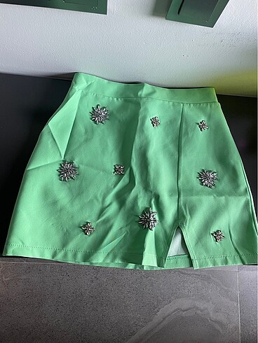 Quzu mini etek yeni etiketli - Görsel 2